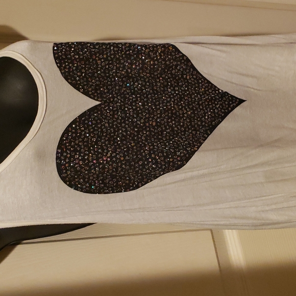 Heart tank - Picture 3 of 4